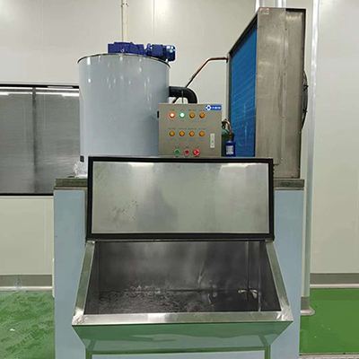 2吨片冰机交付广东某食品加工厂使用